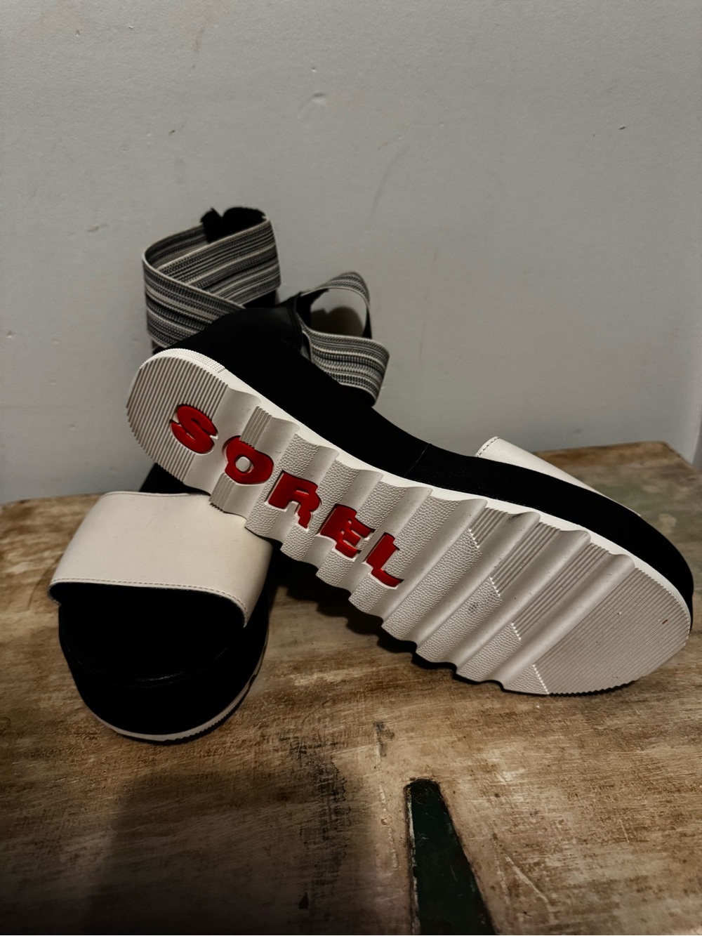 Sorel Black, White & Red Platform Sandal with Elastic Ankle Strap